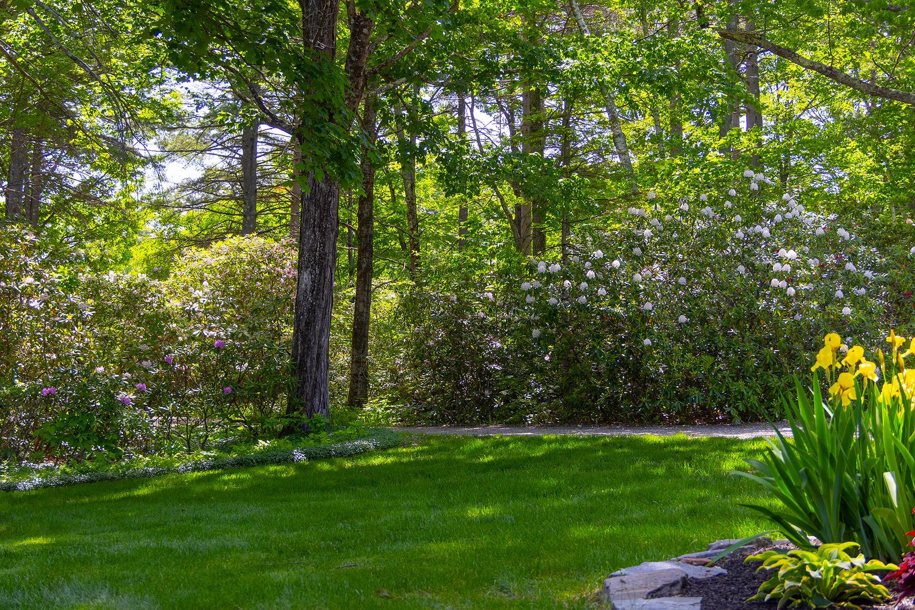 385 Irish Hill Road Hopkinton, NH 03229 - Photo 57 of 60