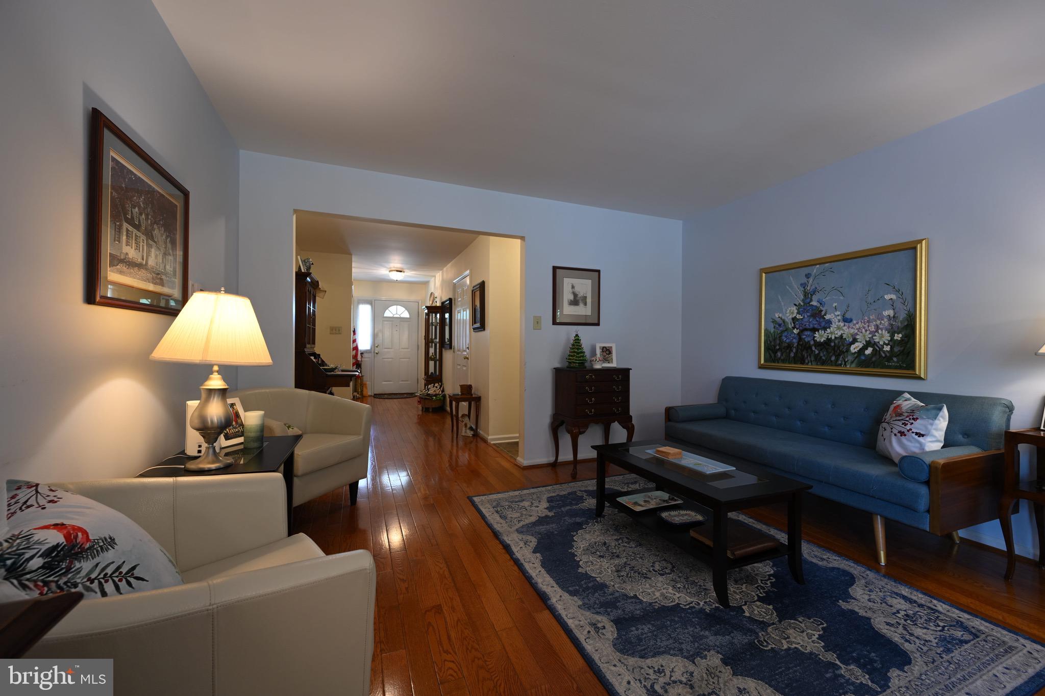 111 Jason Court Delran, NJ 08075 - Photo 3 of 15