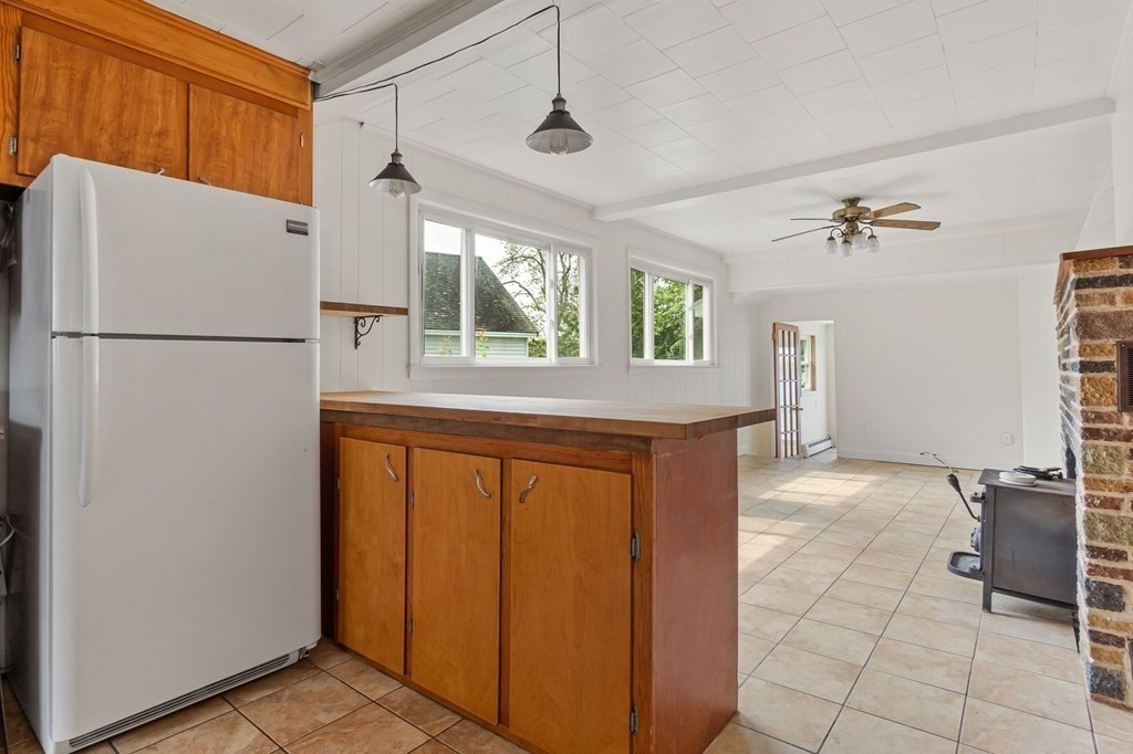 66B Lake Attitash Road Amesbury, MA 01913 - Photo 9 of 37 Gallery Image 9