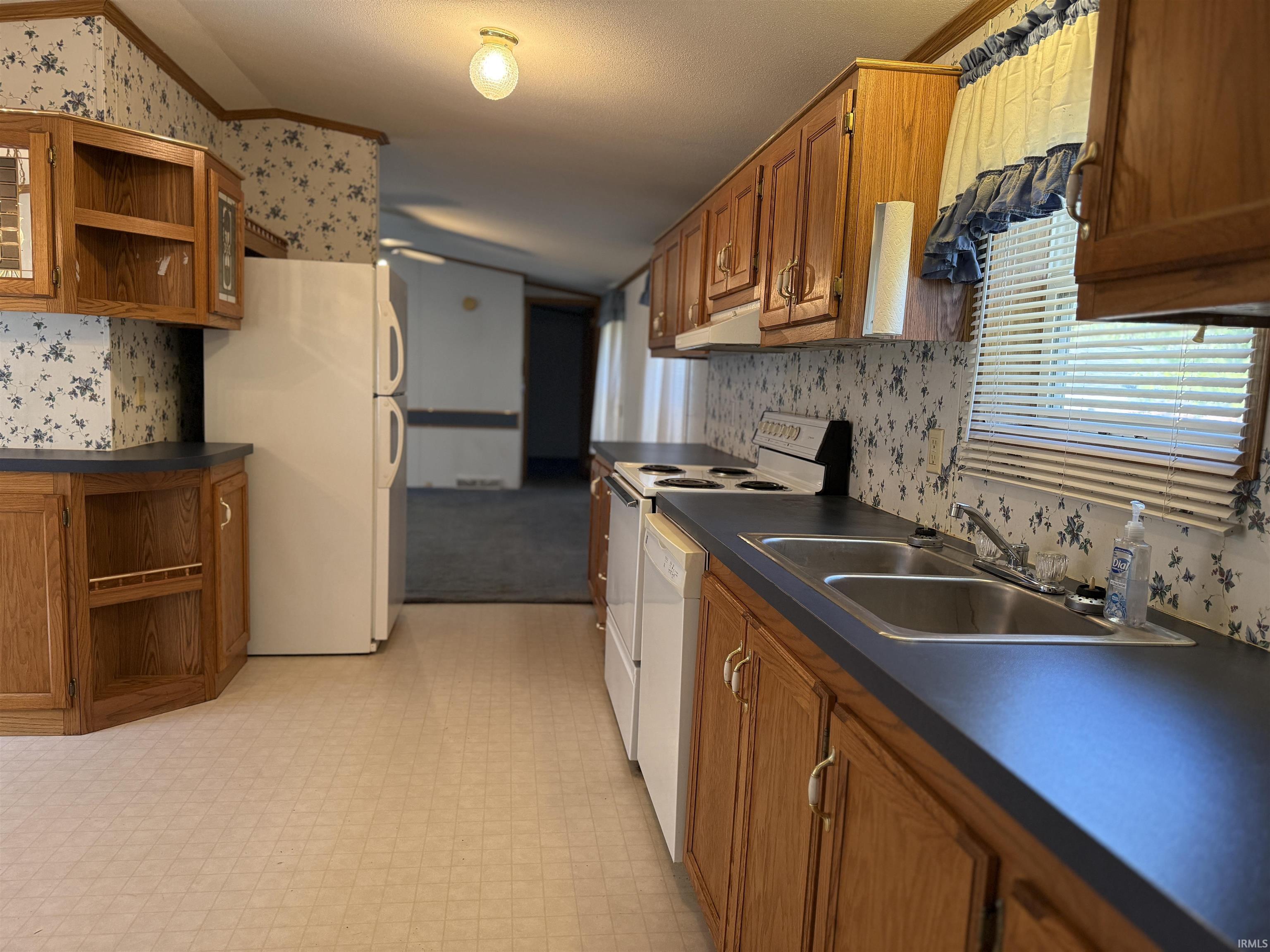 5752 Tunnelton Road Bedford, IN 47421 - Photo 4 of 15