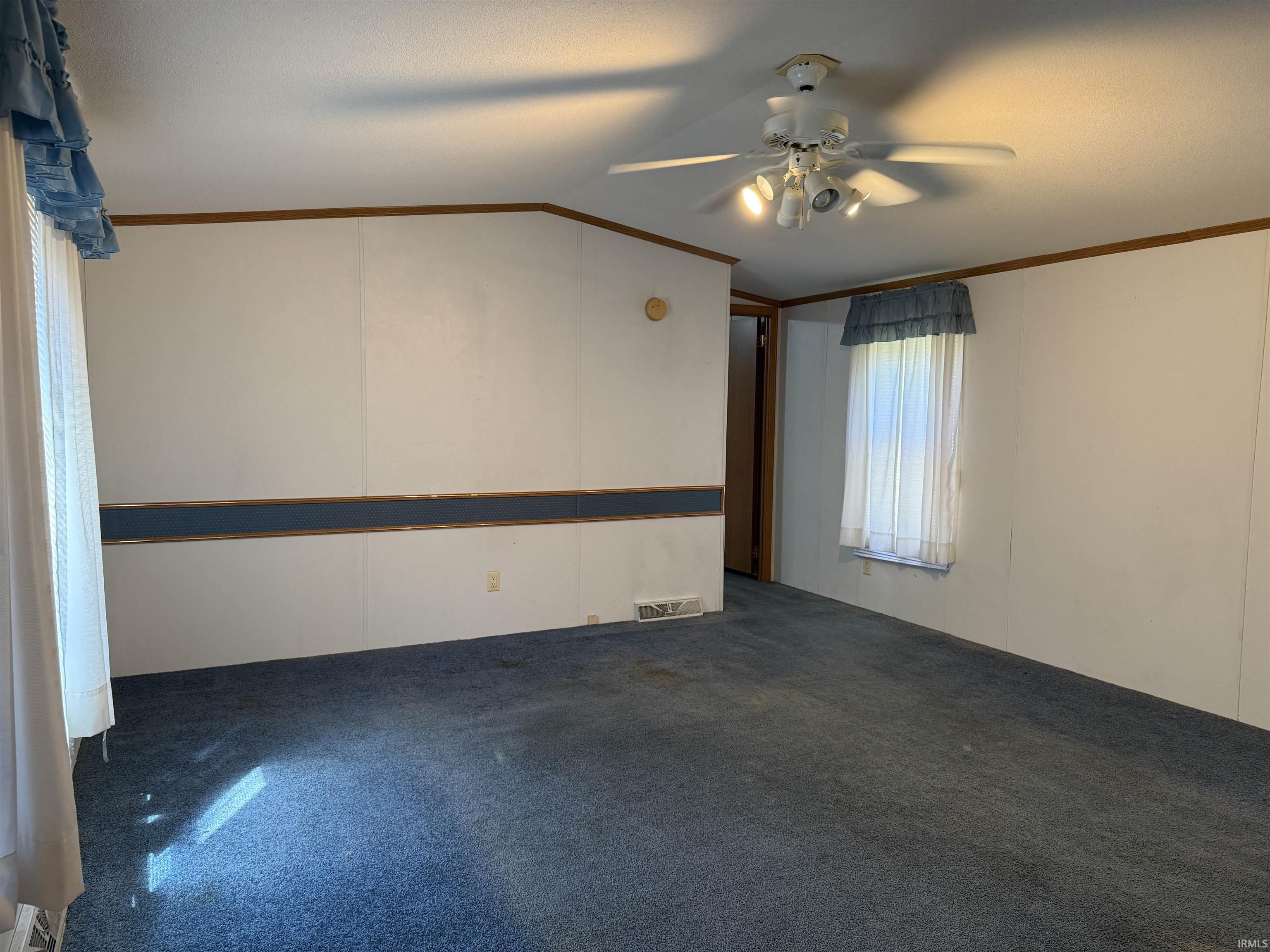 5752 Tunnelton Road Bedford, IN 47421 - Photo 5 of 15