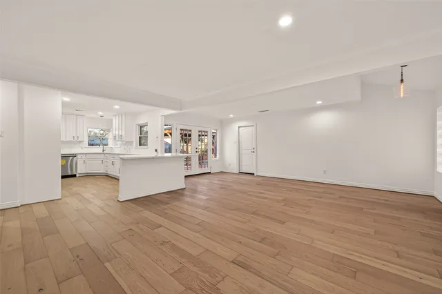 $405,000 | 4862 Creekbend Drive, Houston, TX 77035