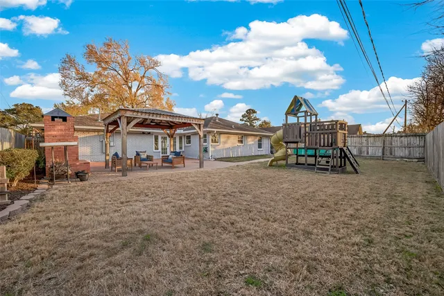 $405,000 | 4862 Creekbend Drive, Houston, TX 77035