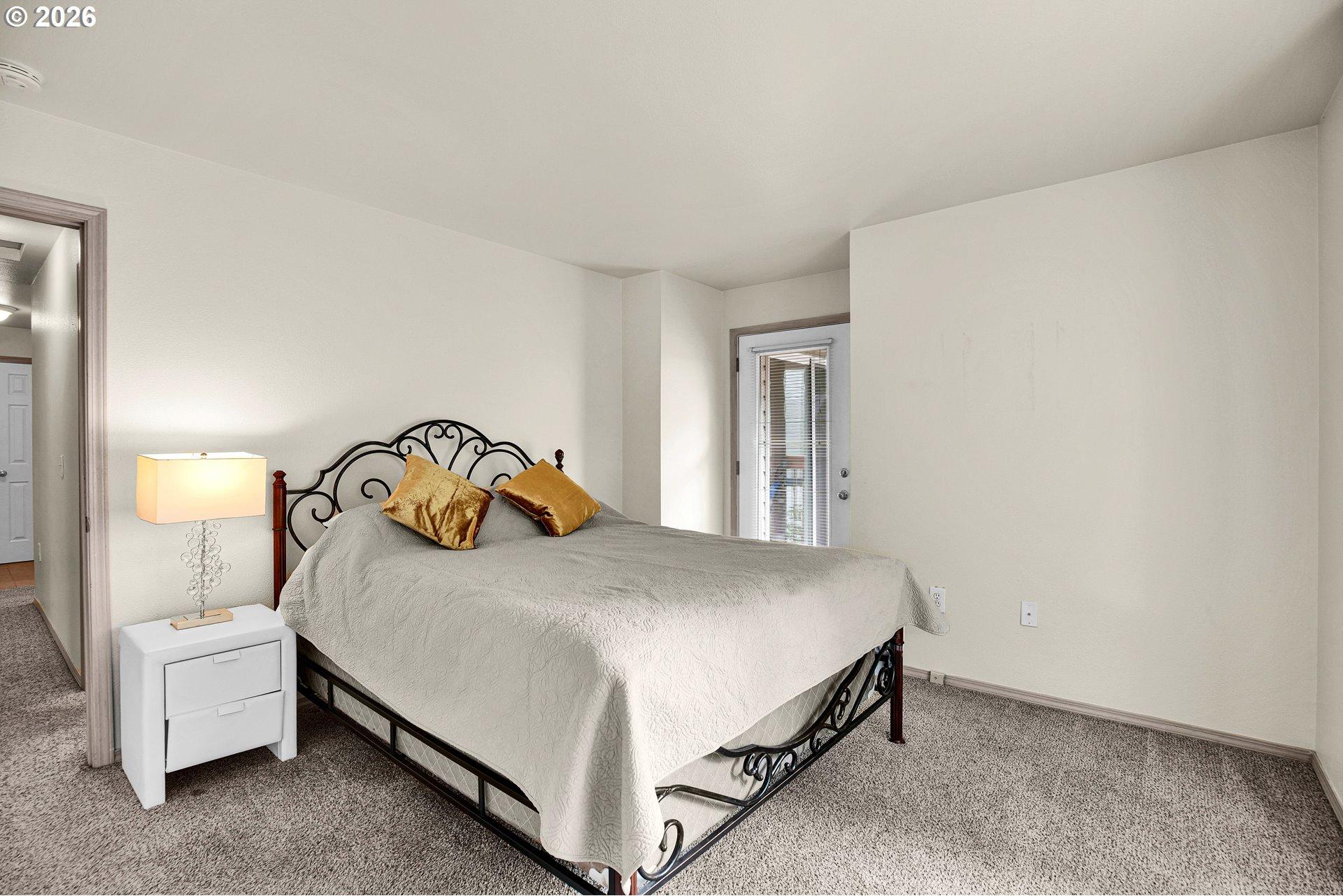5130 Southwest Multnomah Boulevard, Unit L Portland, OR 97219 - Photo 28 of 48 Gallery Image 28
