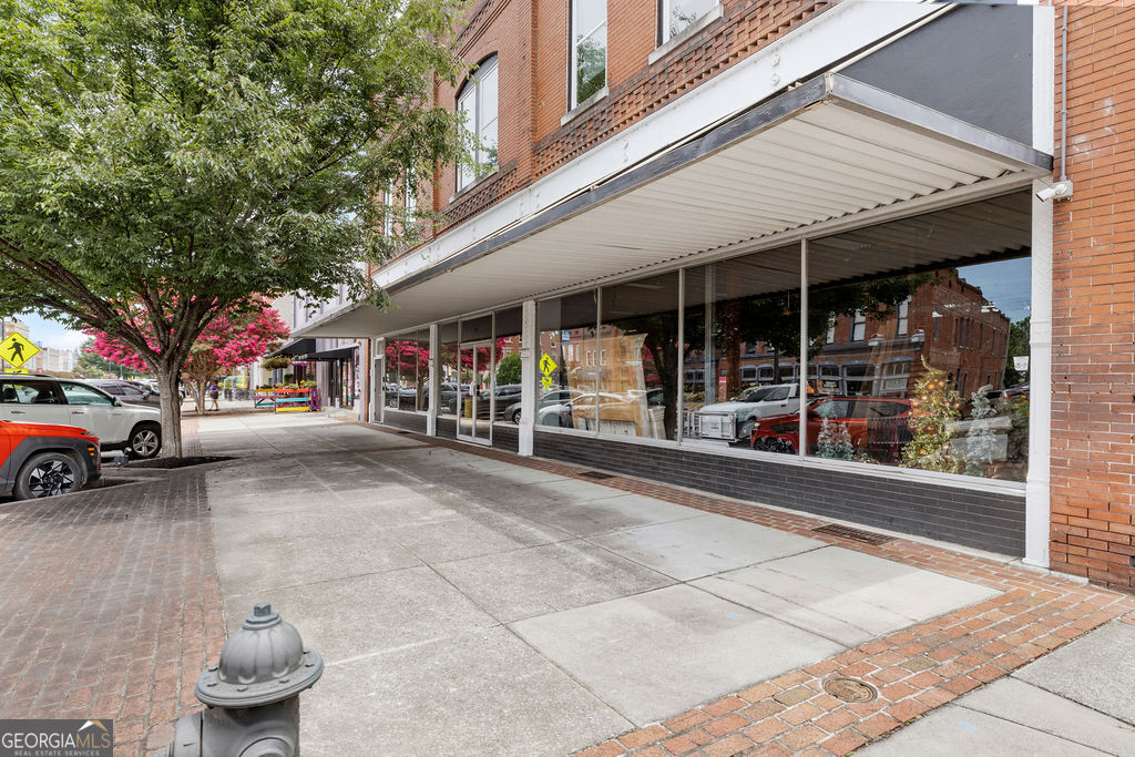 100 Broad Street Rome, GA 30161 - Photo 3 of 129