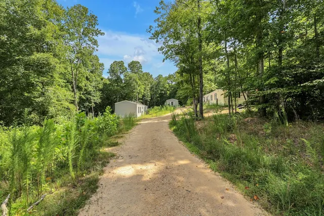$499,000 | 208 Kro Hollow Road, Hohenwald, TN 38462