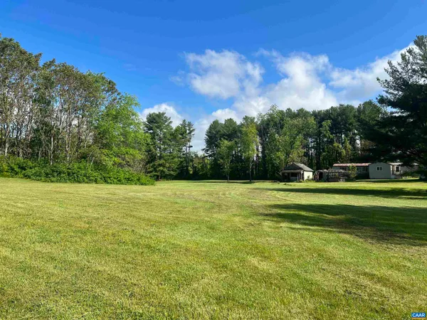 $250,000 | 19 Mathews Lane, Lyndhurst, VA 22952