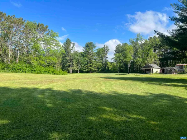 $250,000 | 19 Mathews Lane, Lyndhurst, VA 22952