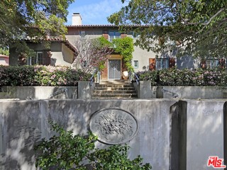 910 Foothill Road Beverly Hills, CA 90210 - Photo 16 of 17