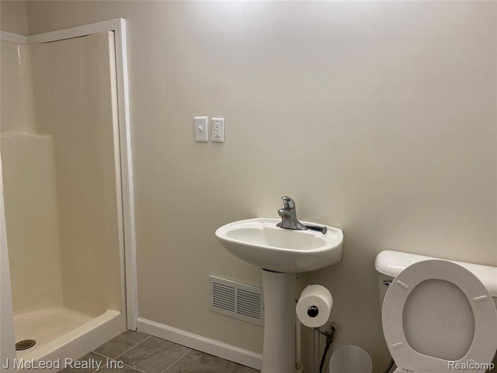 5384 East Frances Road Mount Morris, MI 48458 - Photo 13 of 23