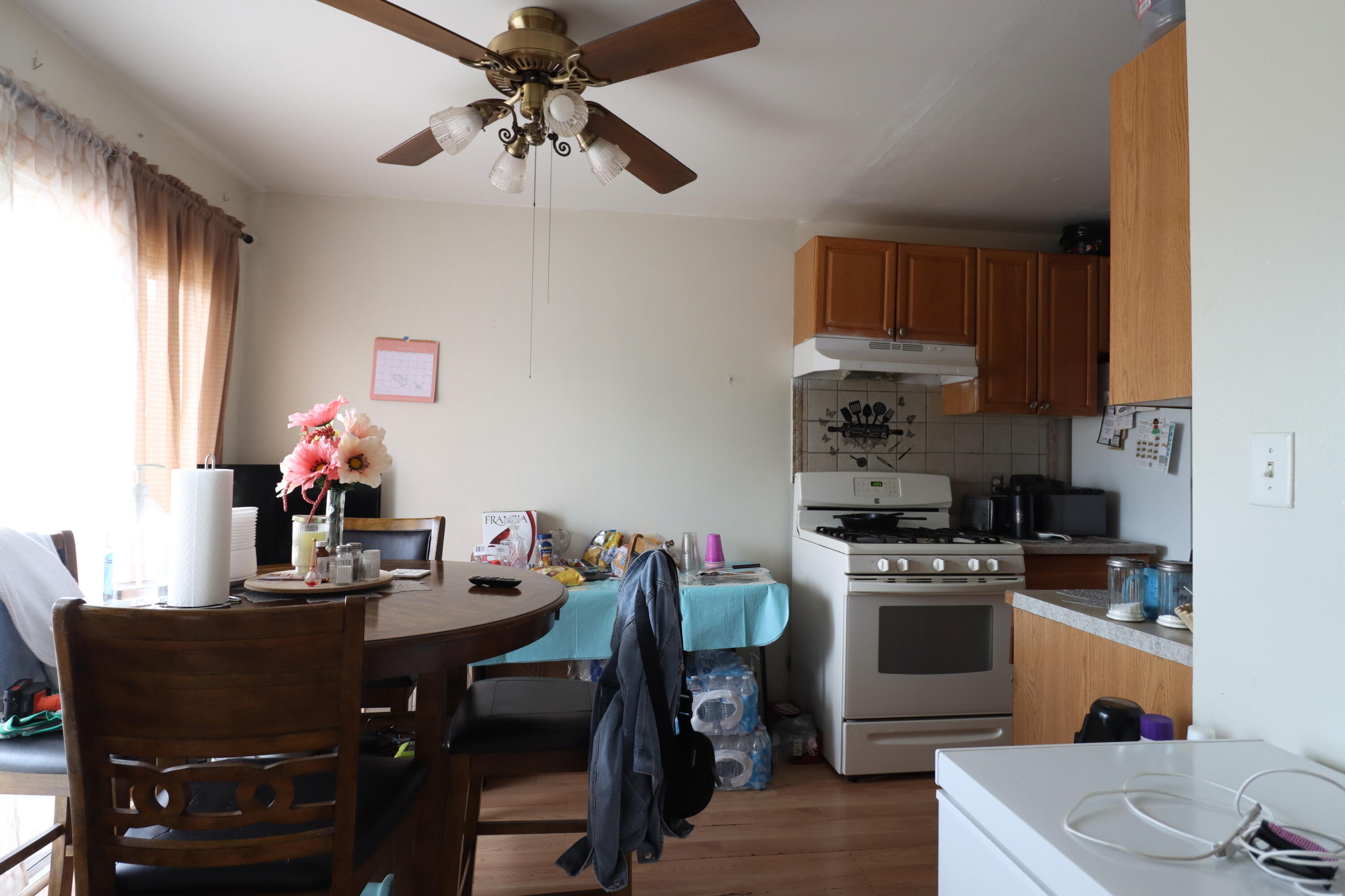 5407 Byrd Avenue Racine, WI 53406 - Photo 4 of 20 IMG_7410