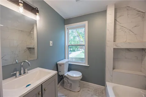 $250,000 | 12 Belmont Avenue, Finleyville, PA 15332