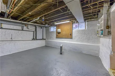 $250,000 | 12 Belmont Avenue, Finleyville, PA 15332