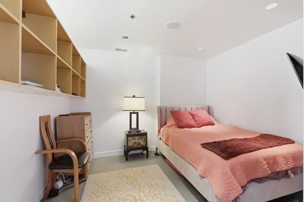 $6,500 | 1530 South State Street, Unit 16G, Chicago, IL 60605