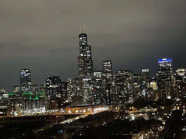 $6,500 | 1530 South State Street, Unit 16G, Chicago, IL 60605