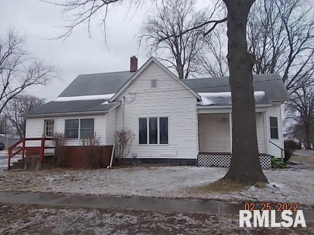 312 4th Street Farmersville, IL 62533 - Photo 1 of 11