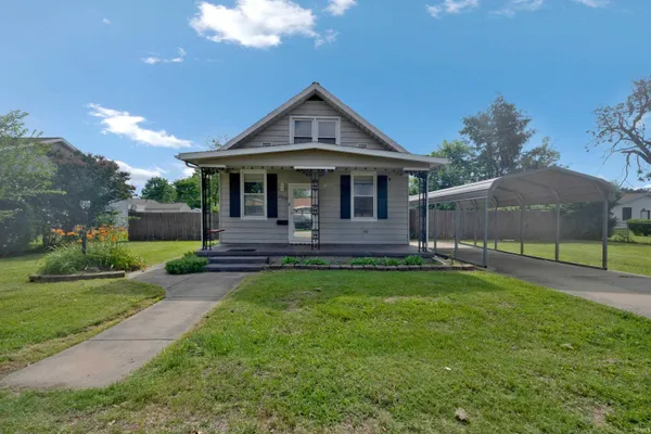 $154,500 | 2020 South Kerth Avenue, Evansville, IN 47714