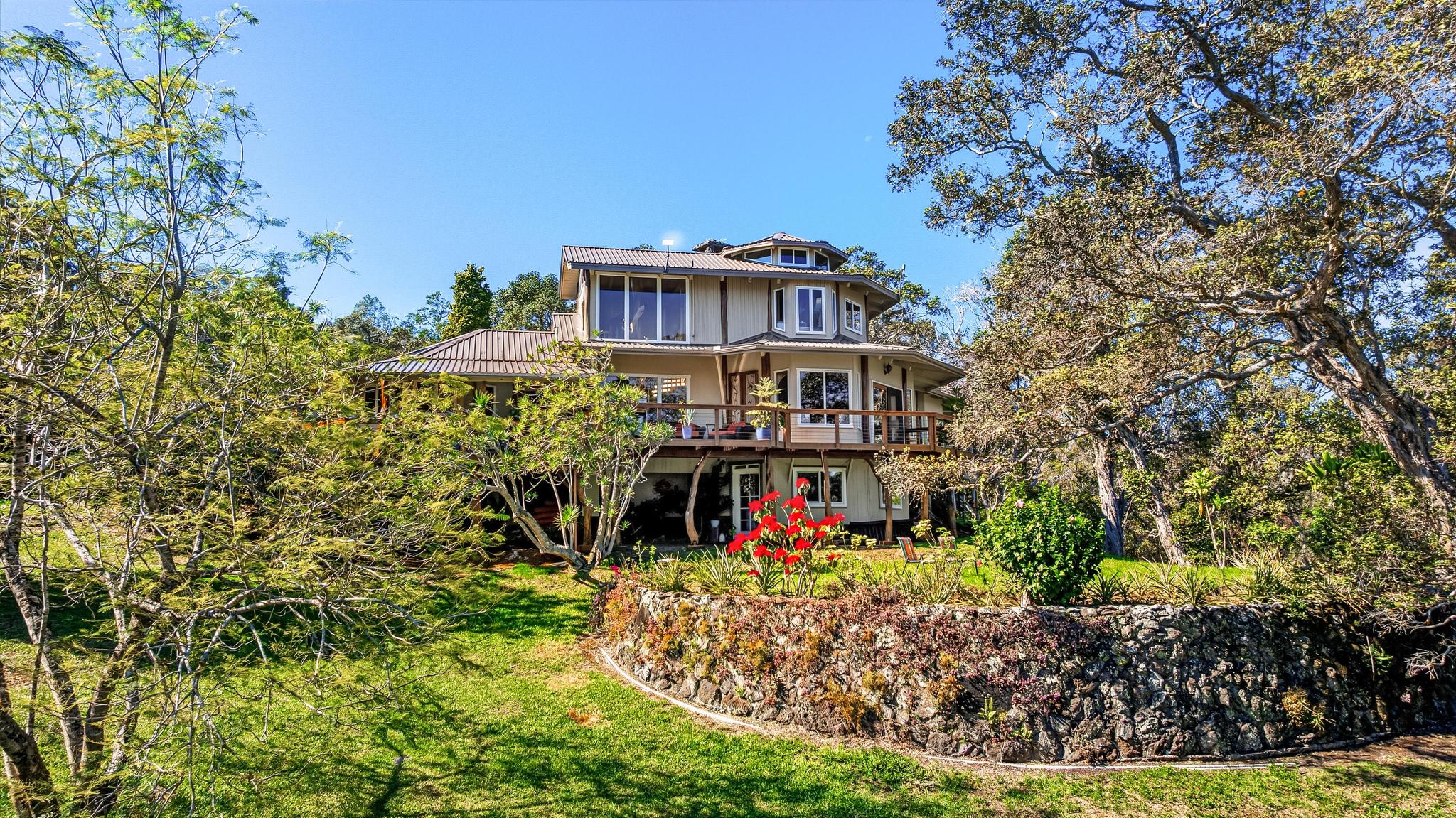 43-5745 Old Stable Road Paauilo, HI 96776 - Photo 11 of 30 a view of a house with a yard and garden