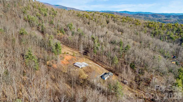$210,000 | 910 Summit Ridge Road, Purlear, NC 28665