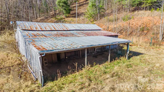 $210,000 | 910 Summit Ridge Road, Purlear, NC 28665