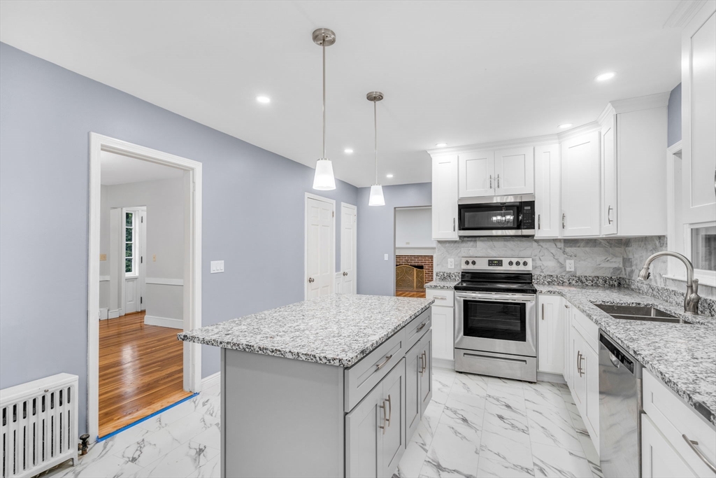 821 Boston Post Road Sudbury, MA 01776 - Photo 15 of 29