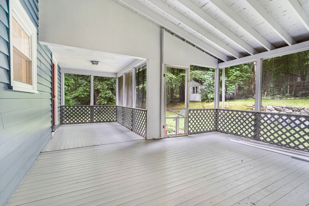 821 Boston Post Road Sudbury, MA 01776 - Photo 18 of 29