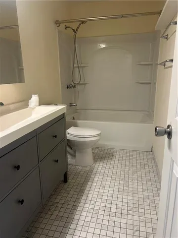 $2,500 | 540 Albert Street, Mandeville, LA 70448