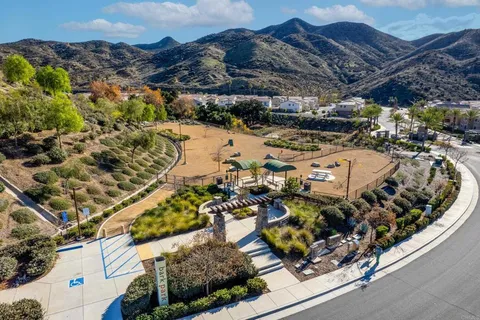 $565,000 | 24248 Lilac Lane, Lake Elsinore, CA 92532