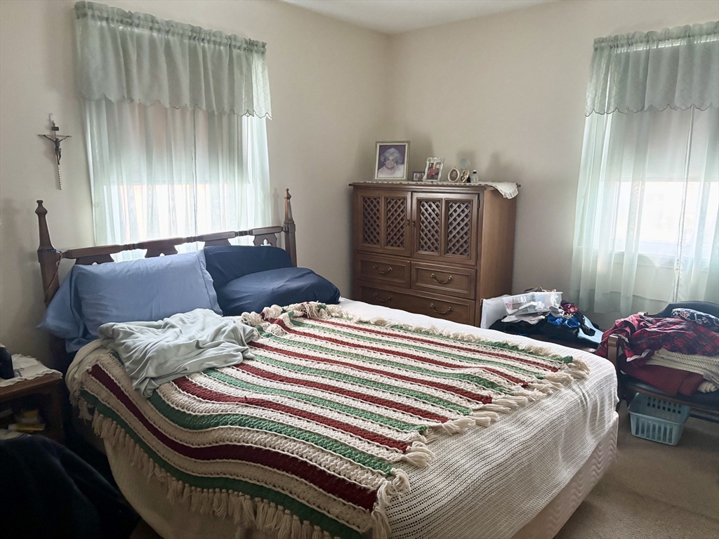 2 Howland Terrace New Bedford, MA 02740 - Photo 8 of 25