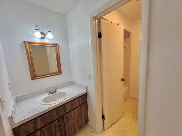 $1,700 | 17 Jamaica Street, Homosassa, FL 34446