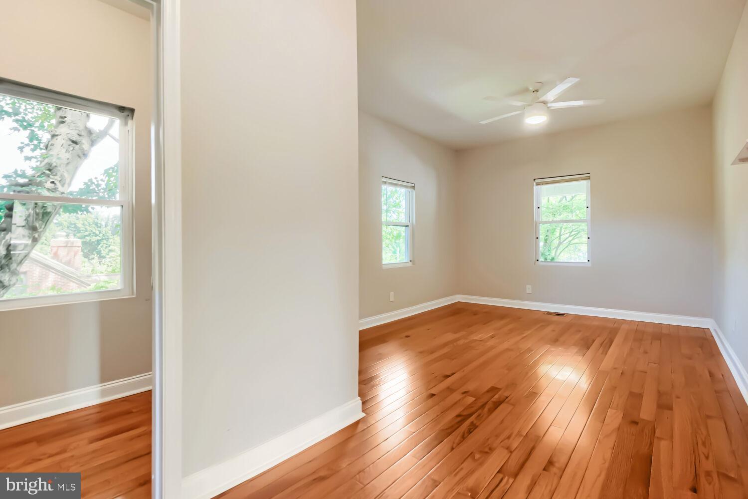 6604 Sherwood Road Baltimore, MD 21239 - Photo 11 of 24 1st floor primary bedroom