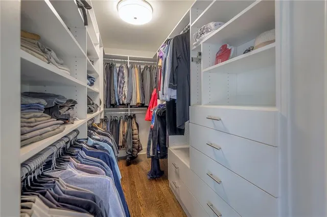 $1,299,000 | 132 Lakeshore Drive West, Lake Quivira, KS 66217