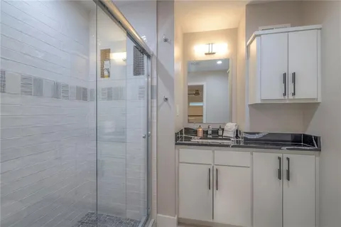 $1,299,000 | 132 Lakeshore Drive West, Lake Quivira, KS 66217