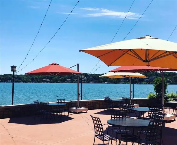 $1,299,000 | 132 Lakeshore Drive West, Lake Quivira, KS 66217