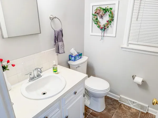 $469,999 | 88 Jean Place, Evington, VA 24550