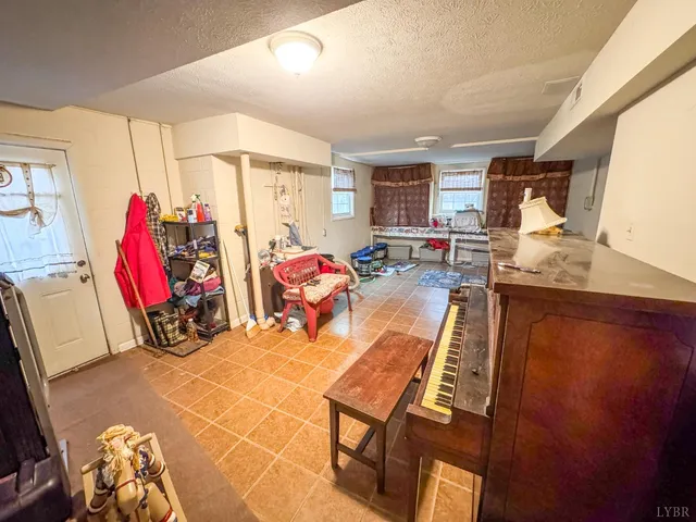 $469,999 | 88 Jean Place, Evington, VA 24550