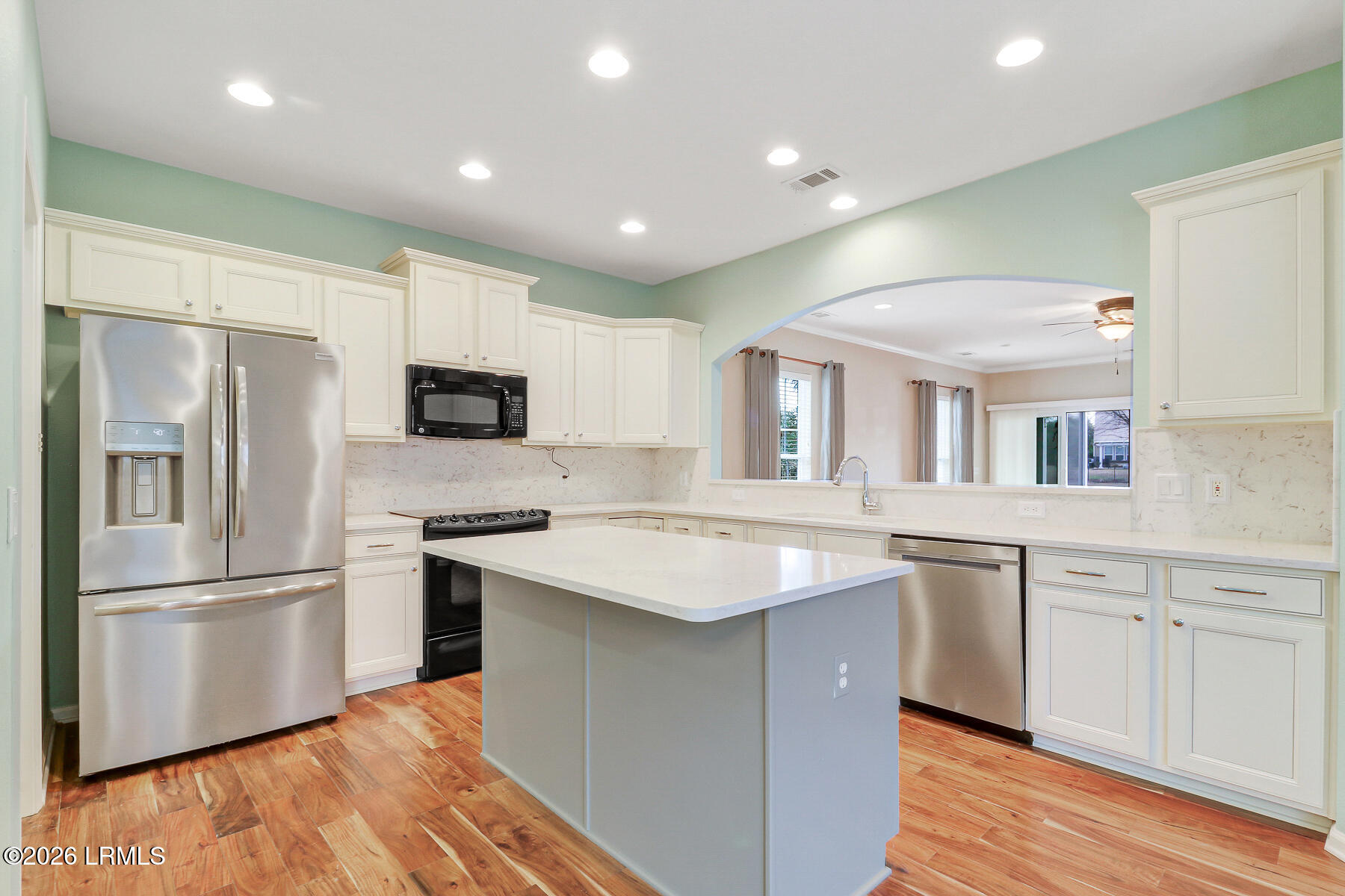 48 Blackstone River Road Bluffton, SC 29910 - Photo 11 of 49 48 Blackstone River Rd-25