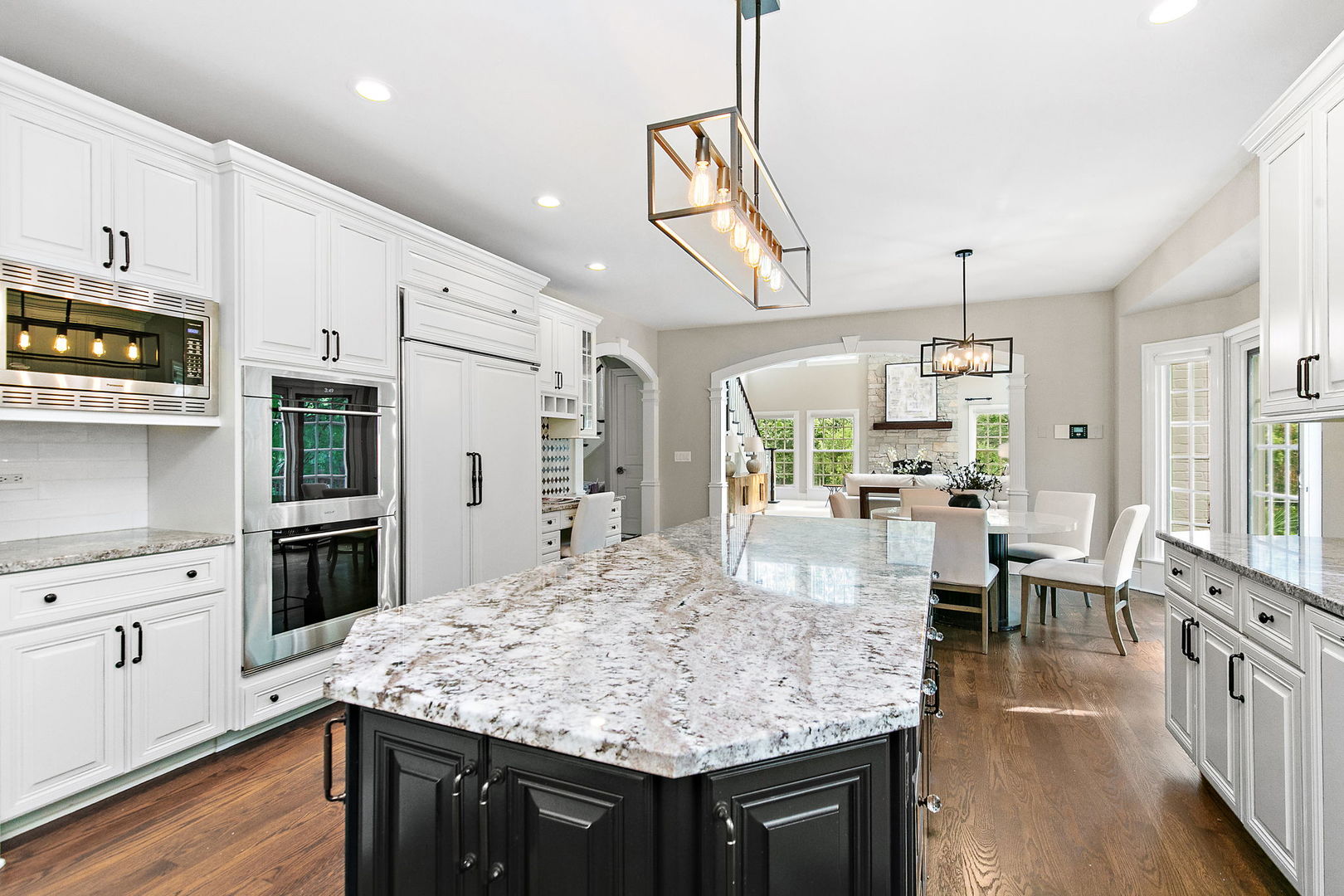 3S412 Saddle Ridge Court Warrenville, IL 60555 - Photo 7 of 76
