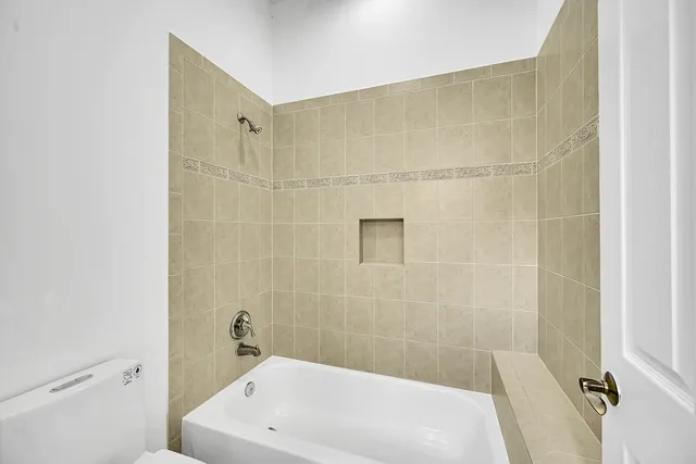 $1,199,000 | 10404 Trianon Place, Wellington, FL 33449