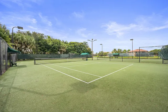 $1,199,000 | 10404 Trianon Place, Wellington, FL 33449