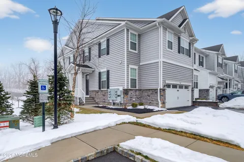 $925,000 | 3443 Glen Oaks Lane, Wall, NJ 07719