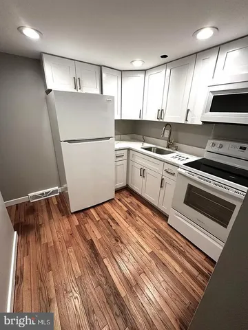 $2,795 | 107 Arch Street, Unit 1E, Philadelphia, PA 19106