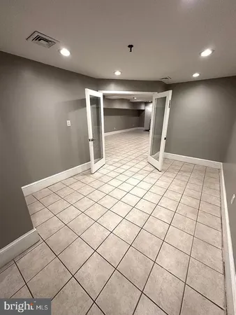 $2,300 | 107 Arch Street, Unit 1E, Philadelphia, PA 19106