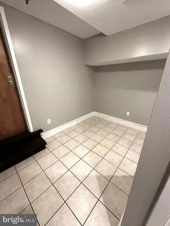 $2,300 | 107 Arch Street, Unit 1E, Philadelphia, PA 19106
