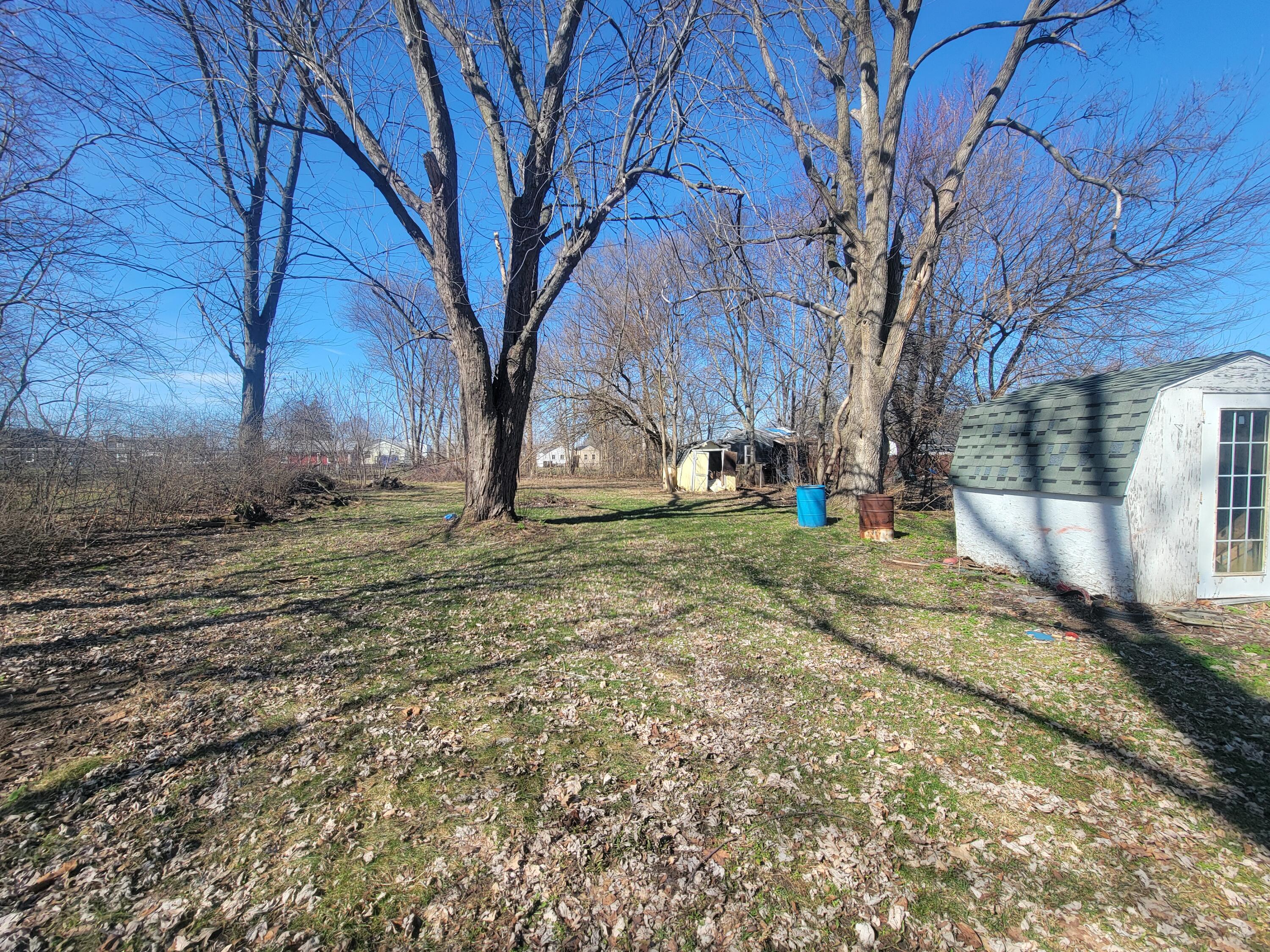 224 South Ruggles Street Bronson, MI 49028 - Photo 4 of 11 20260309_122632