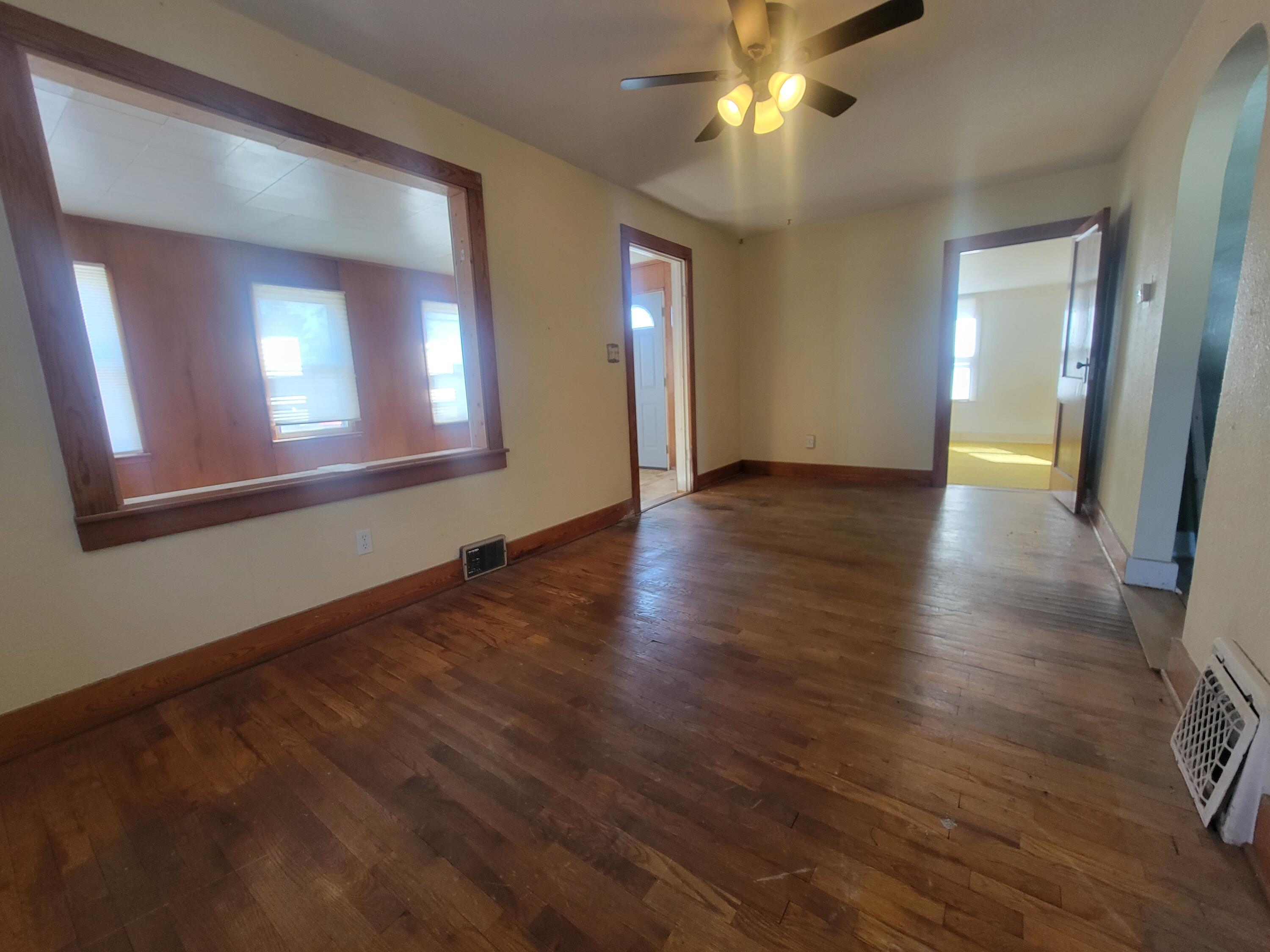 224 South Ruggles Street Bronson, MI 49028 - Photo 8 of 11 20260309_122319