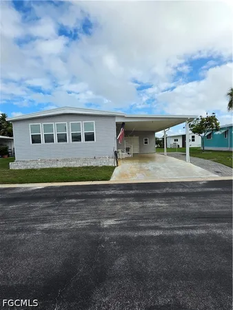 $129,000 | 5 Hay, Alva, FL 33920