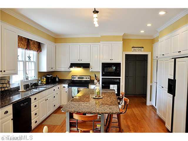 1560 Bethesda Road Lexington, NC 27295 - Photo 5 of 12 Exterior Front.