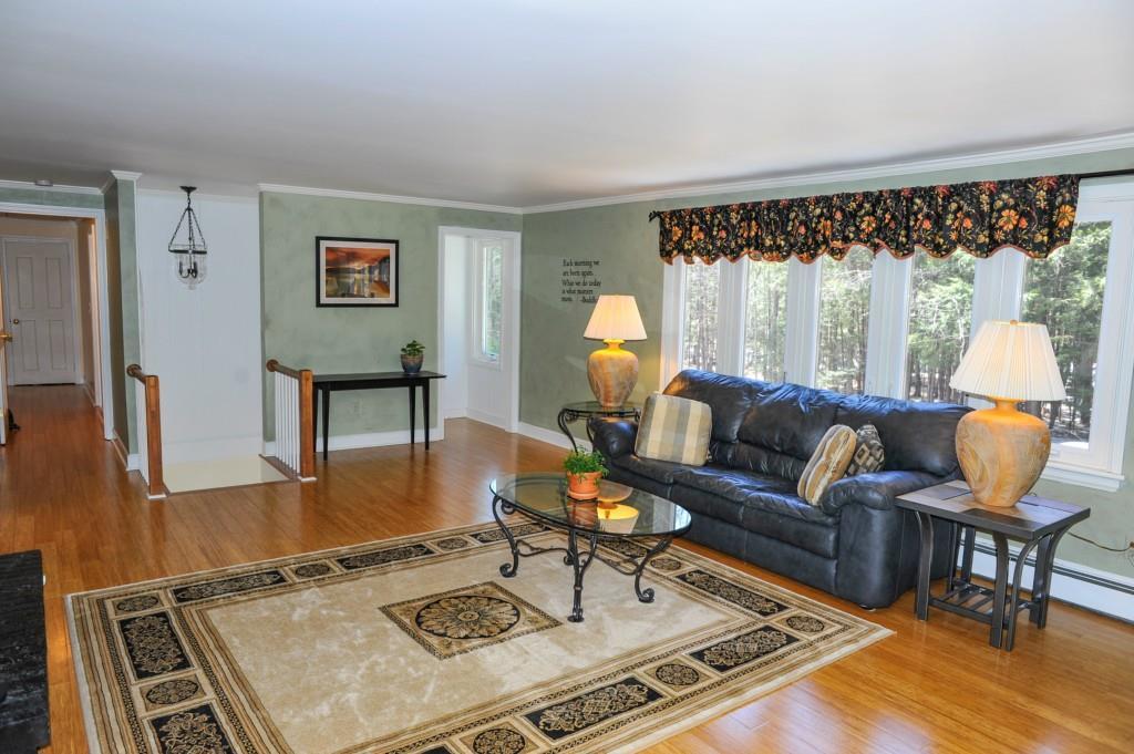 5 Lockwood Lane Cumberland Center, ME 04021 - Photo 6 of 21 Living Room