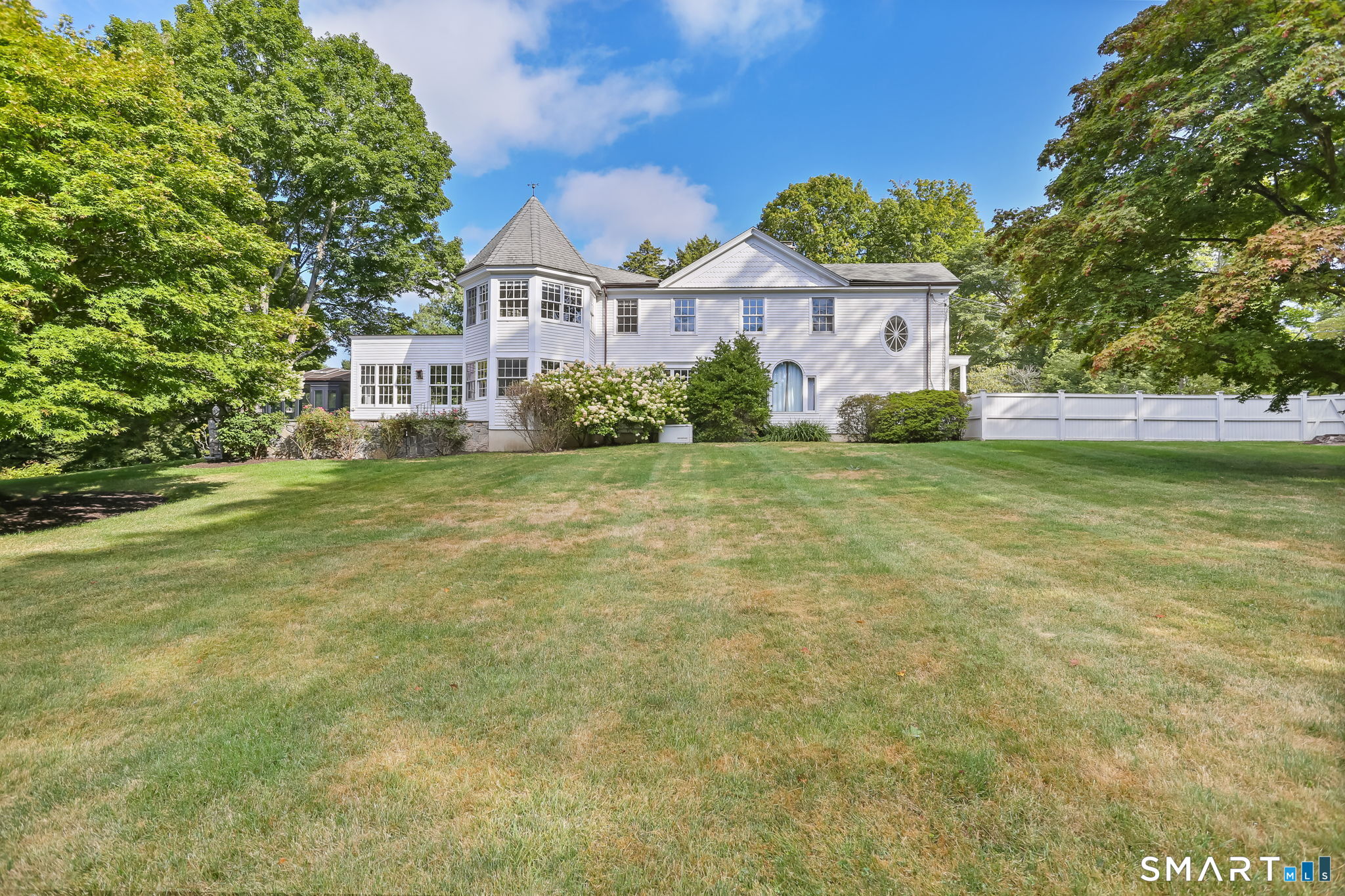2493 Redding Road Fairfield, CT 06824 - Photo 28 of 40 Gallery Image 28